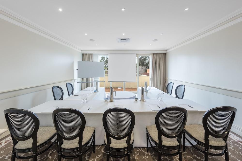 The Carrington Hotel Shepparton Esterno foto